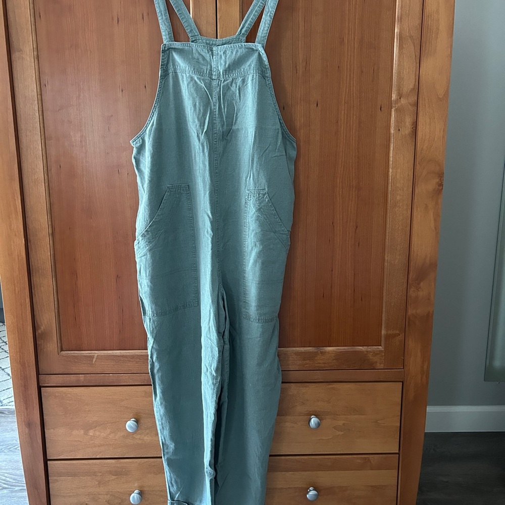 Universal Thread Olive Green Overalls size small